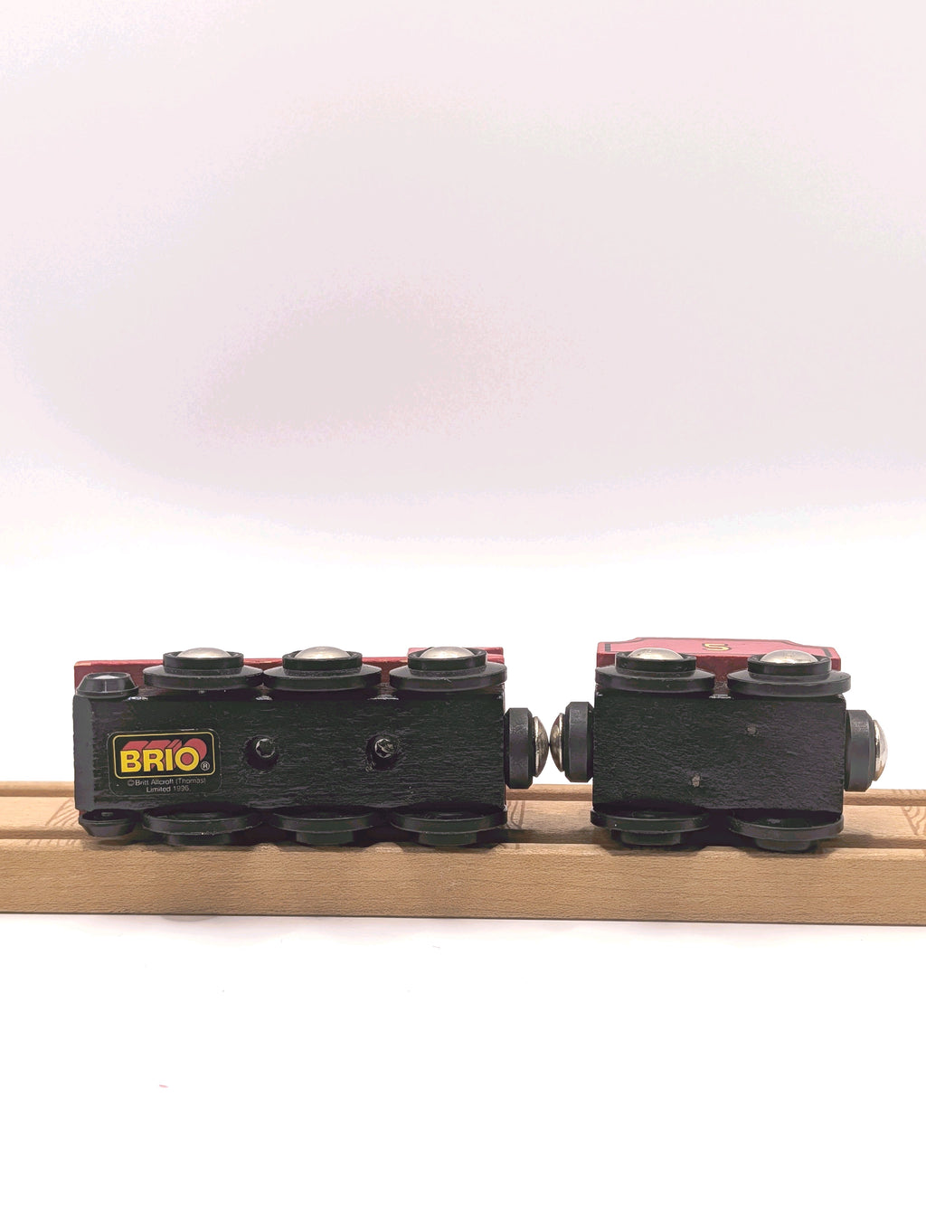 James - Brio