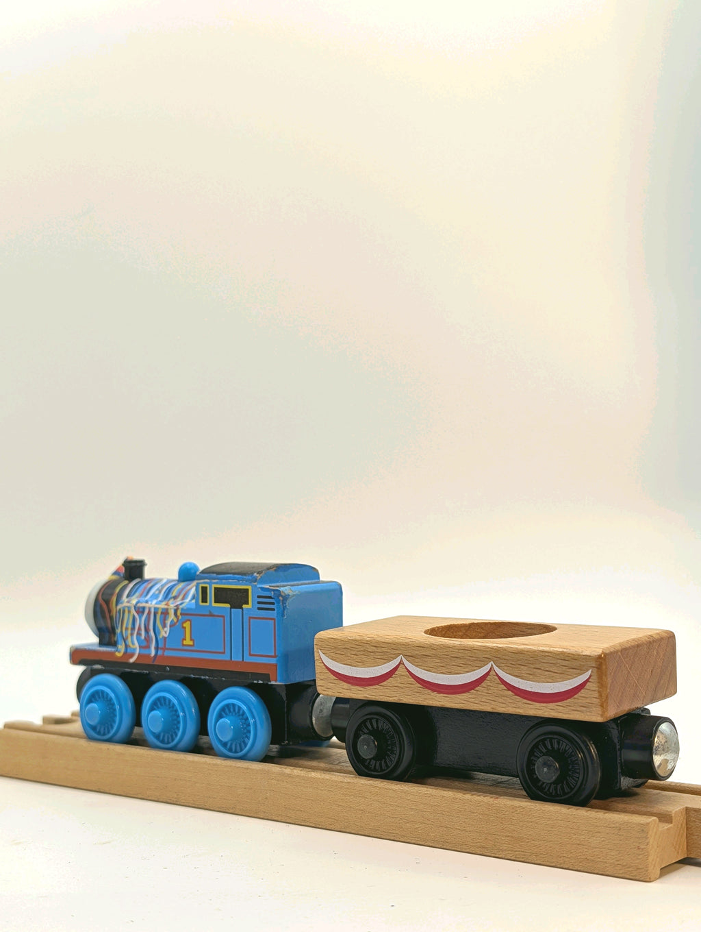 Birthday Thomas & Cake Cargo Car