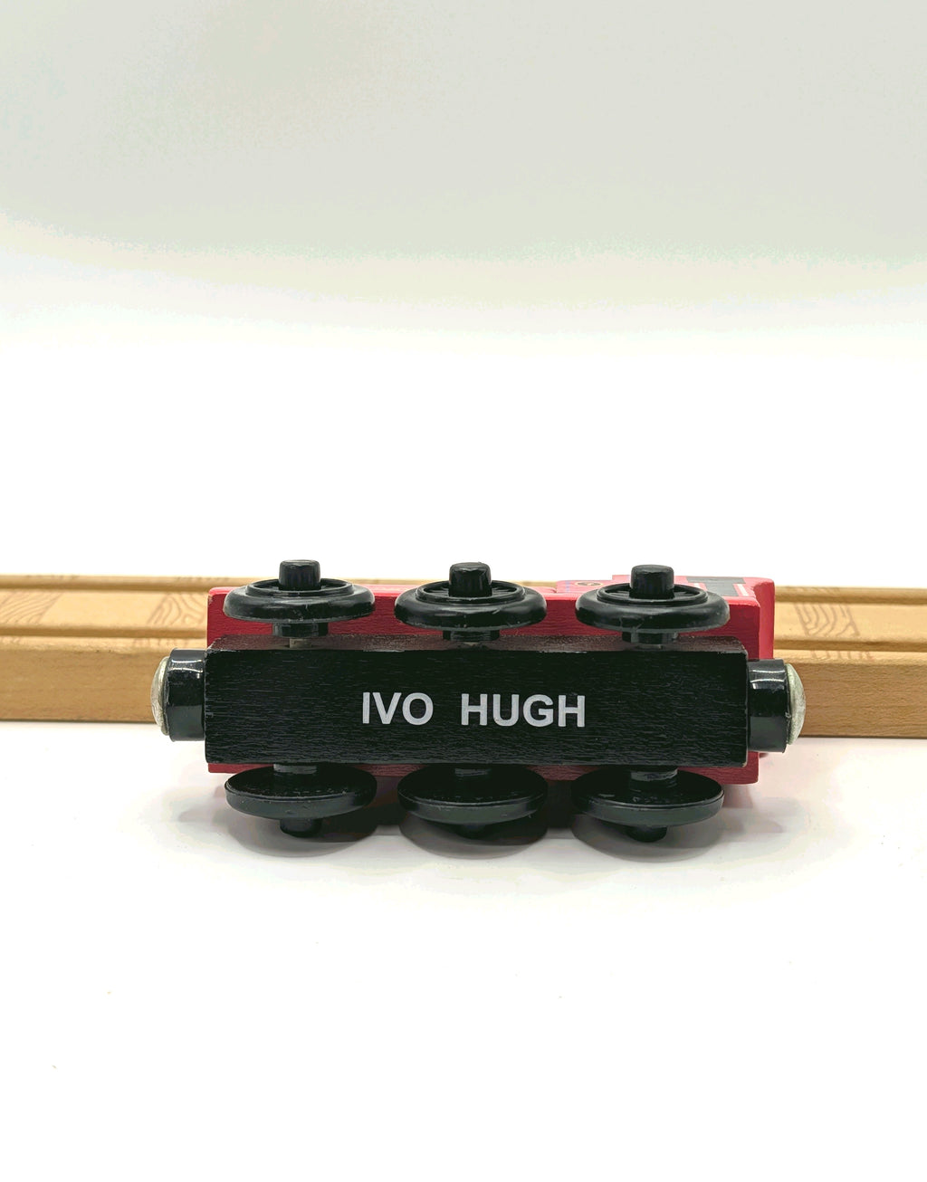 Ivo Hugh