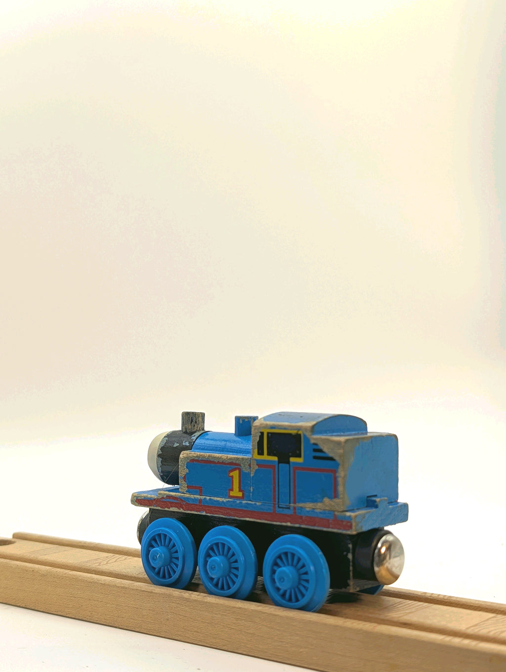Thomas - First Generation - Flat Magnets
