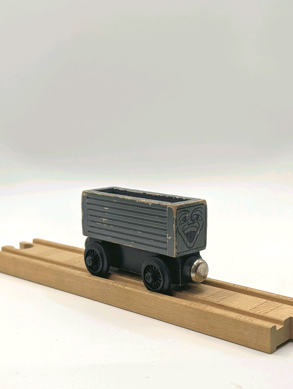 Troublesome Truck (Flat Magnets)