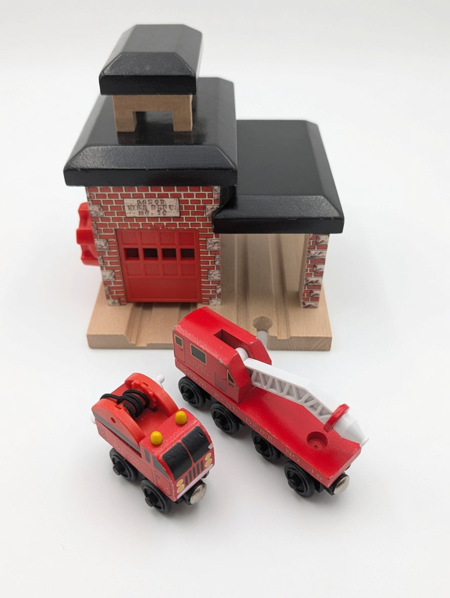 Sodor Fire Station, Fire Train & Fire Truck - 2000