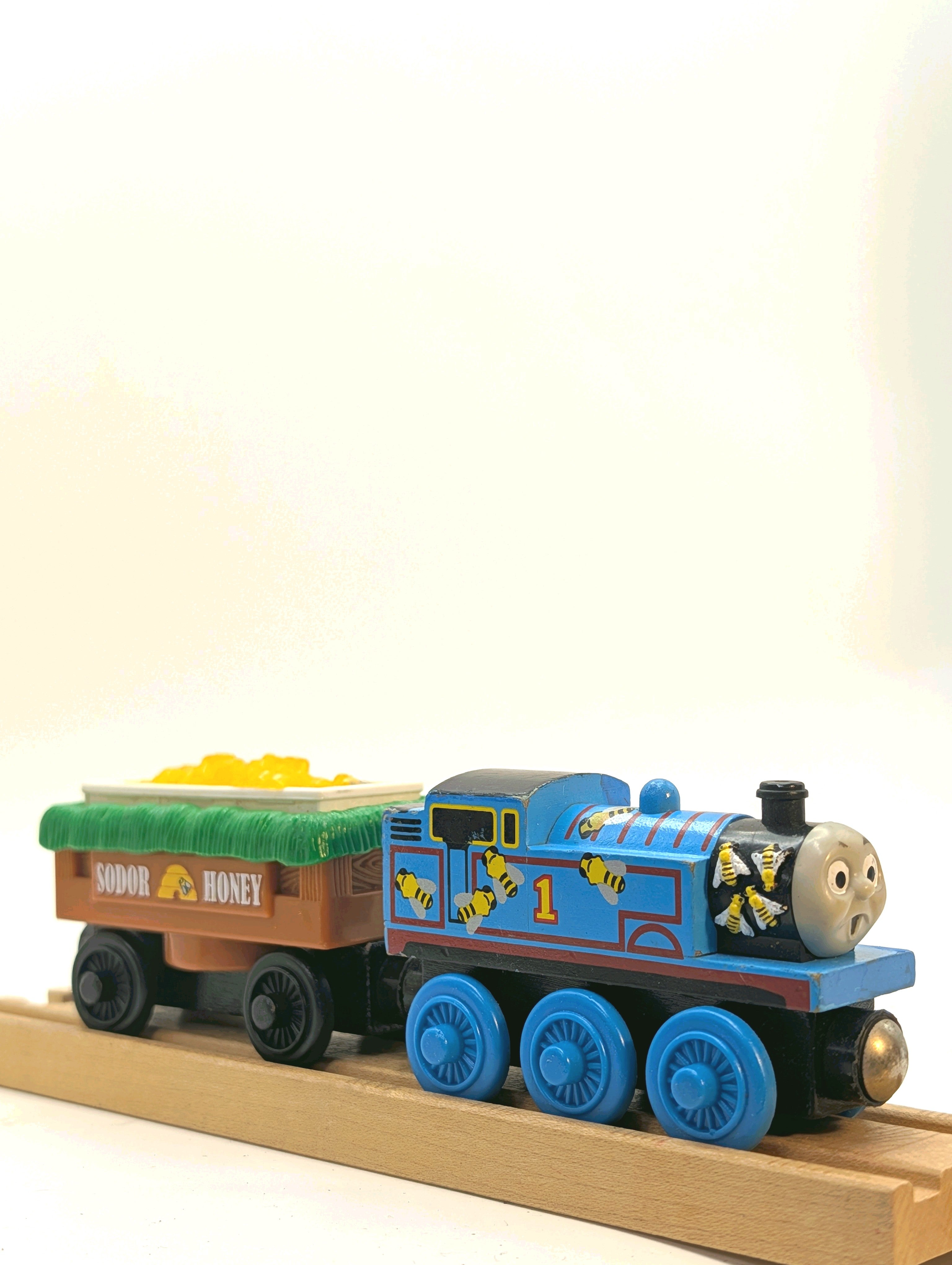 Thomas And The Bees & Buzzy Bee Car