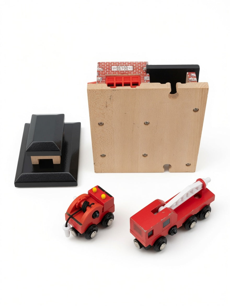 Sodor Fire Station, Fire Train & Fire Truck - 2000