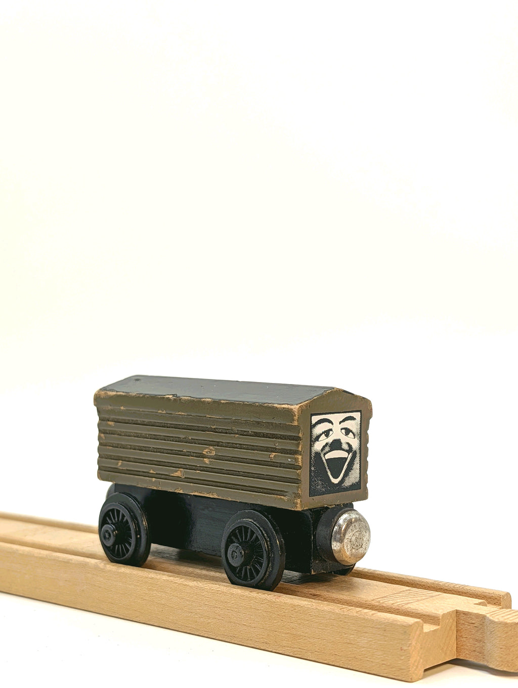 Troublesome Brakevan - White Face/ Black Roof