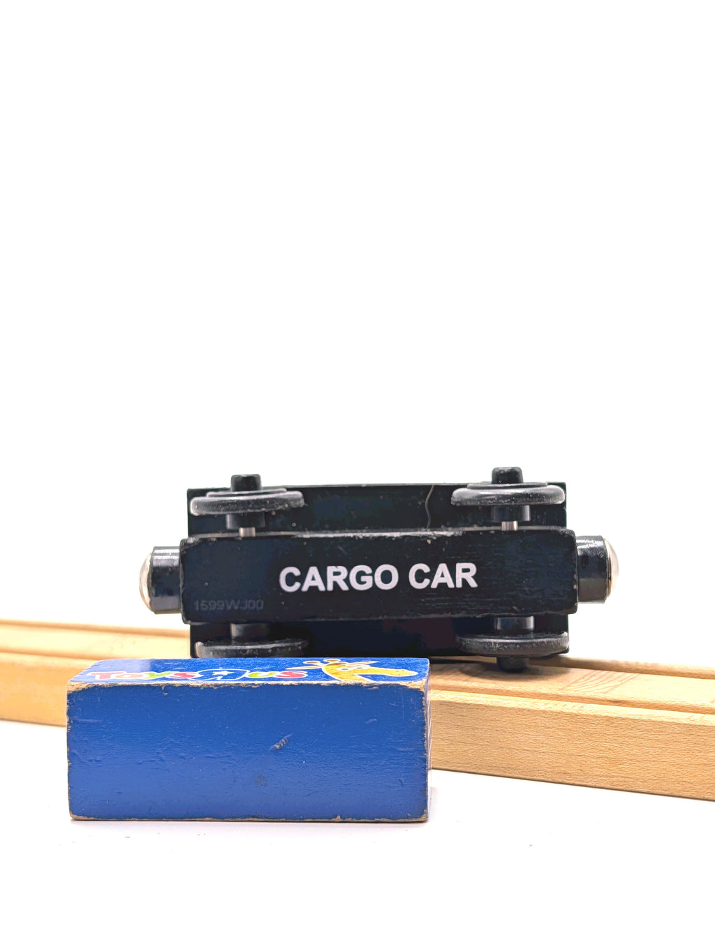 Toys R Us Cargo Car