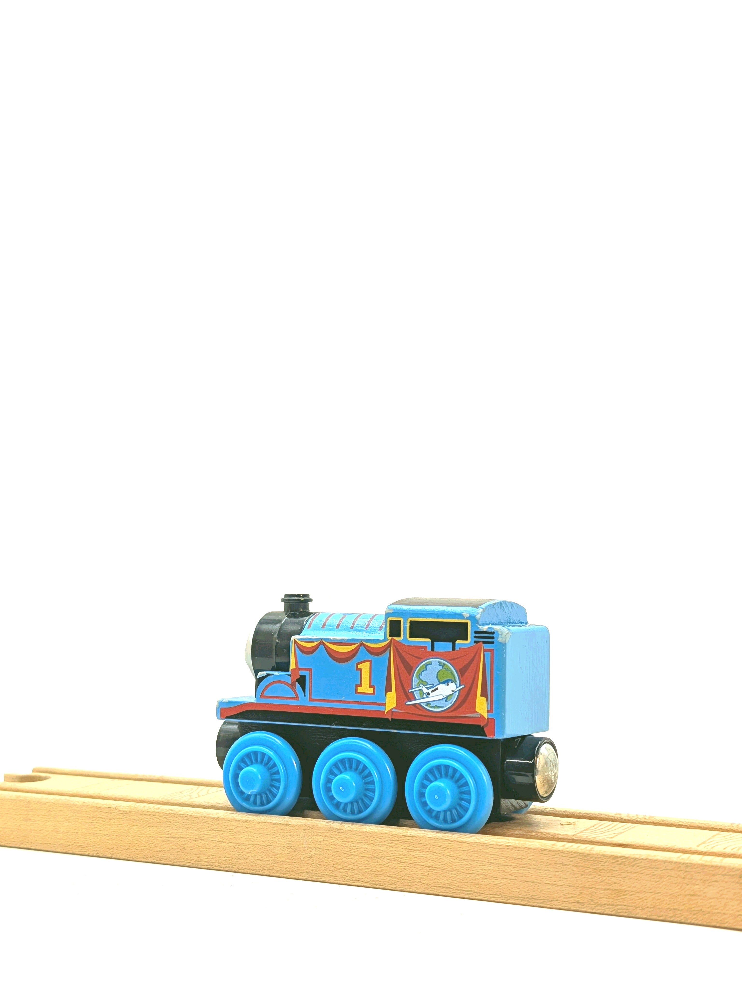 Busy Island Thomas