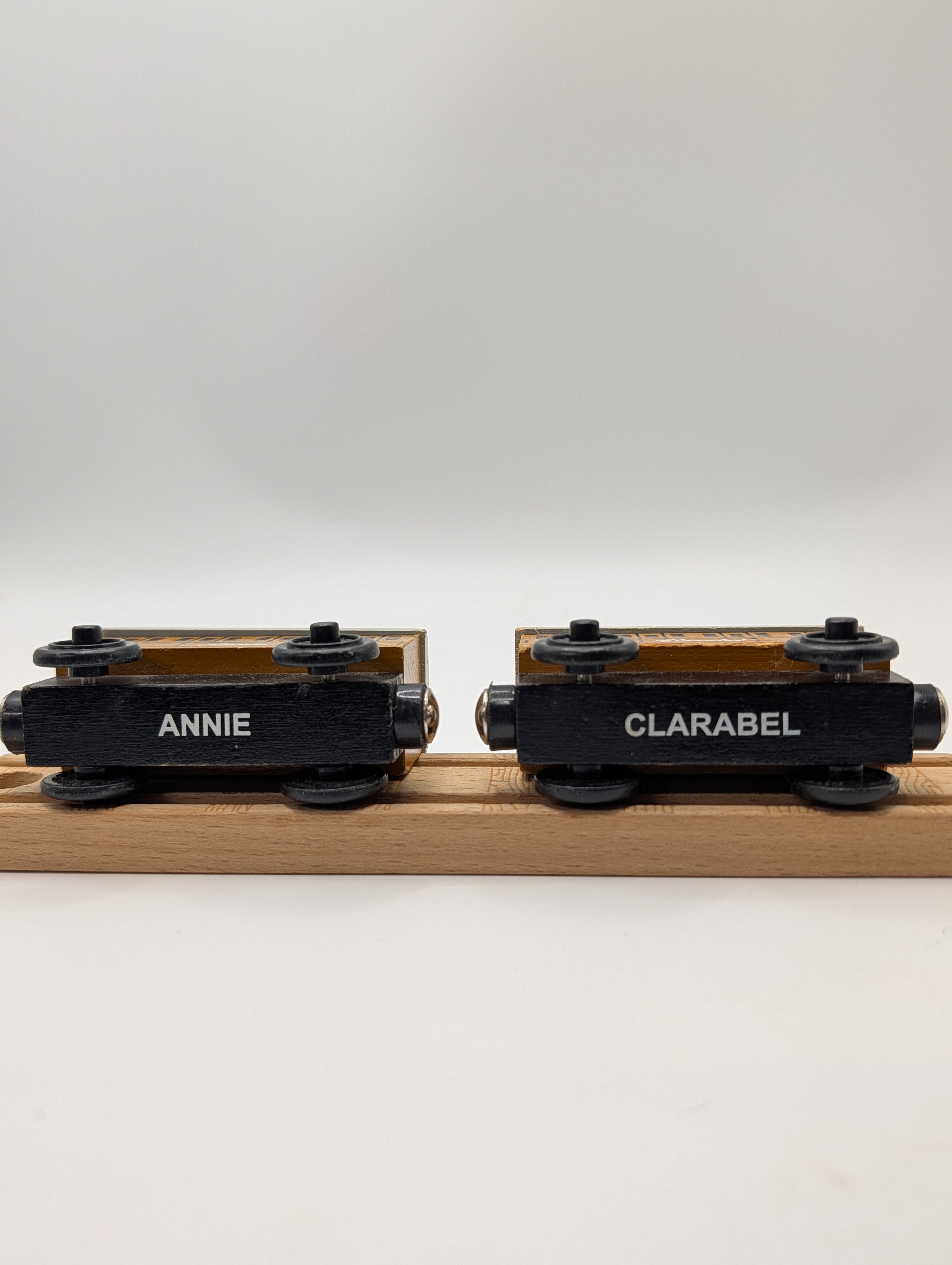 Annie & Clarabel