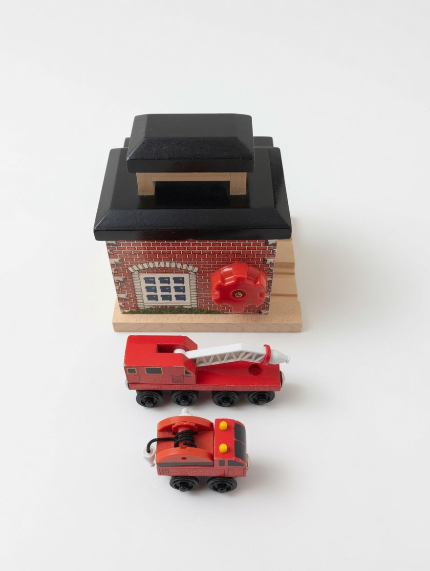 Sodor Fire Station, Fire Train & Fire Truck - 2000