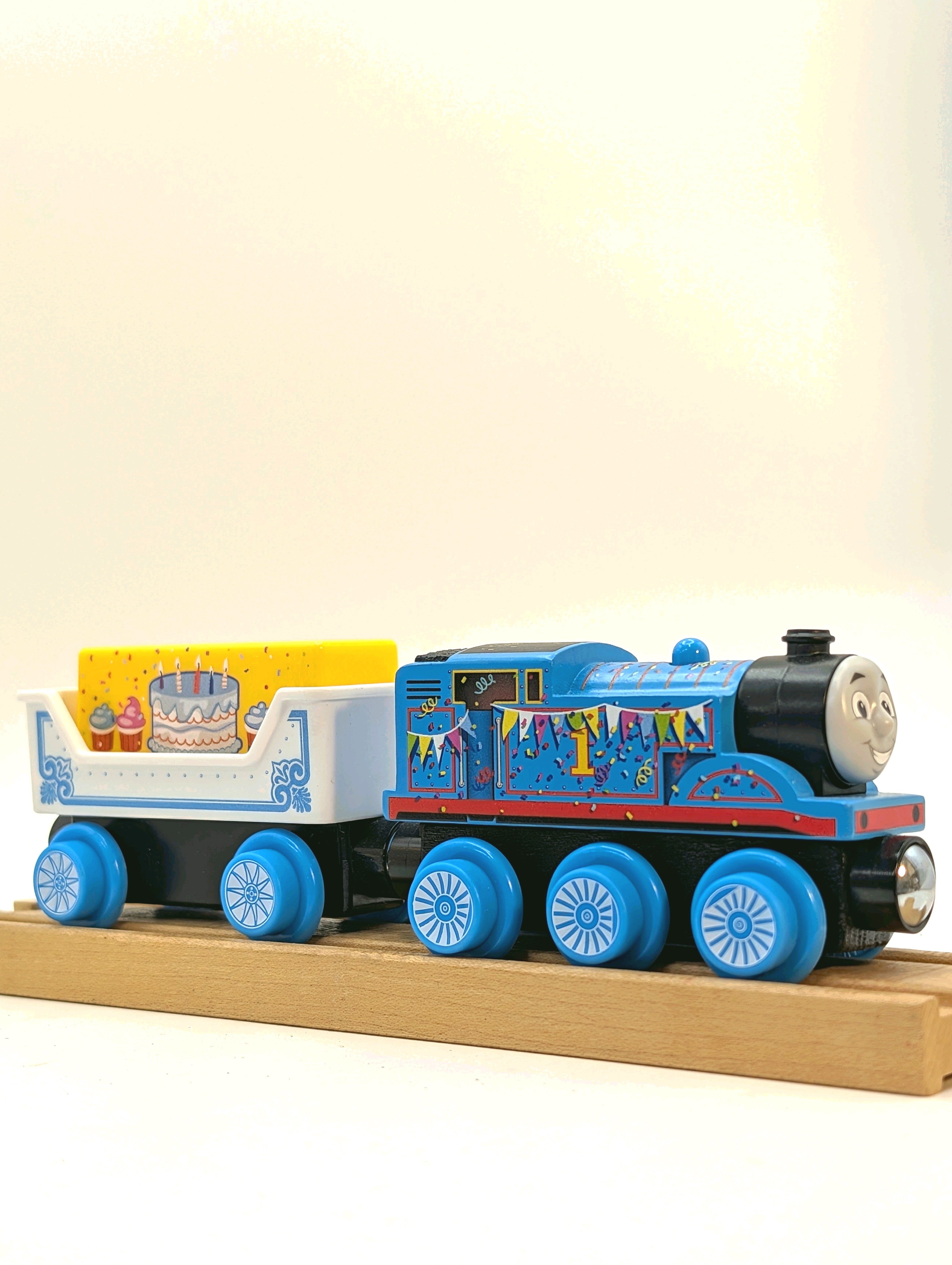Celebration Thomas & Cake Cargo Car - HPV53