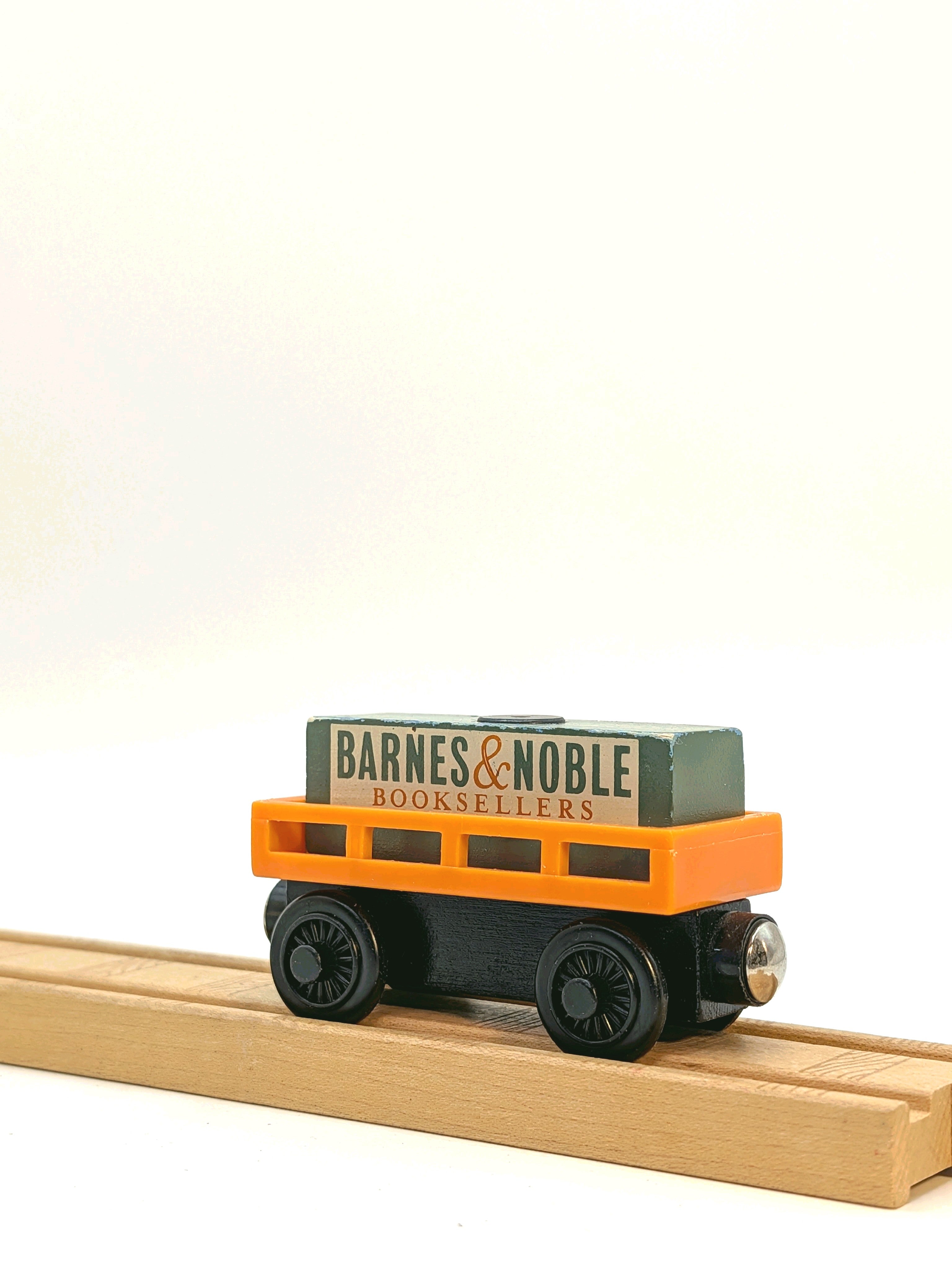 Barnes & Noble Cargo Car 2001