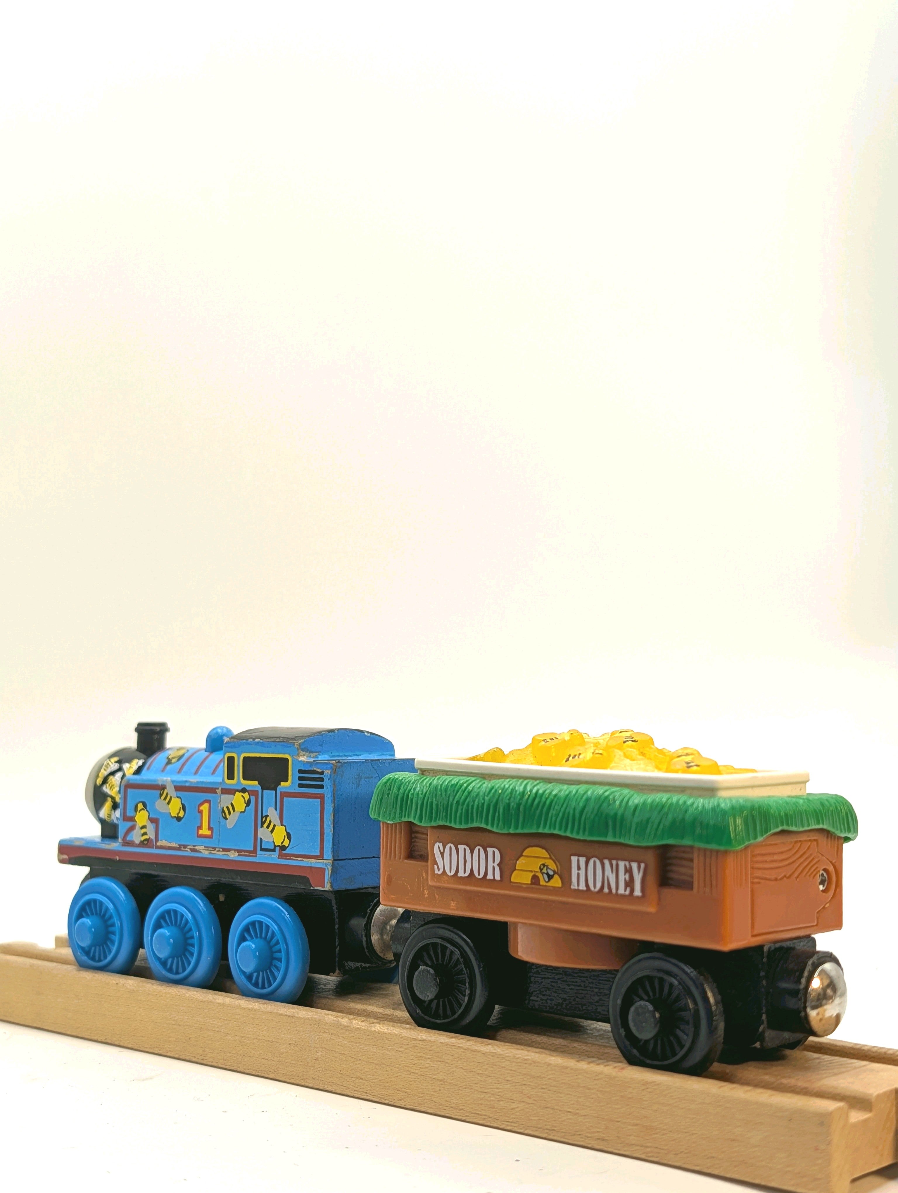 Thomas And The Bees & Buzzy Bee Car