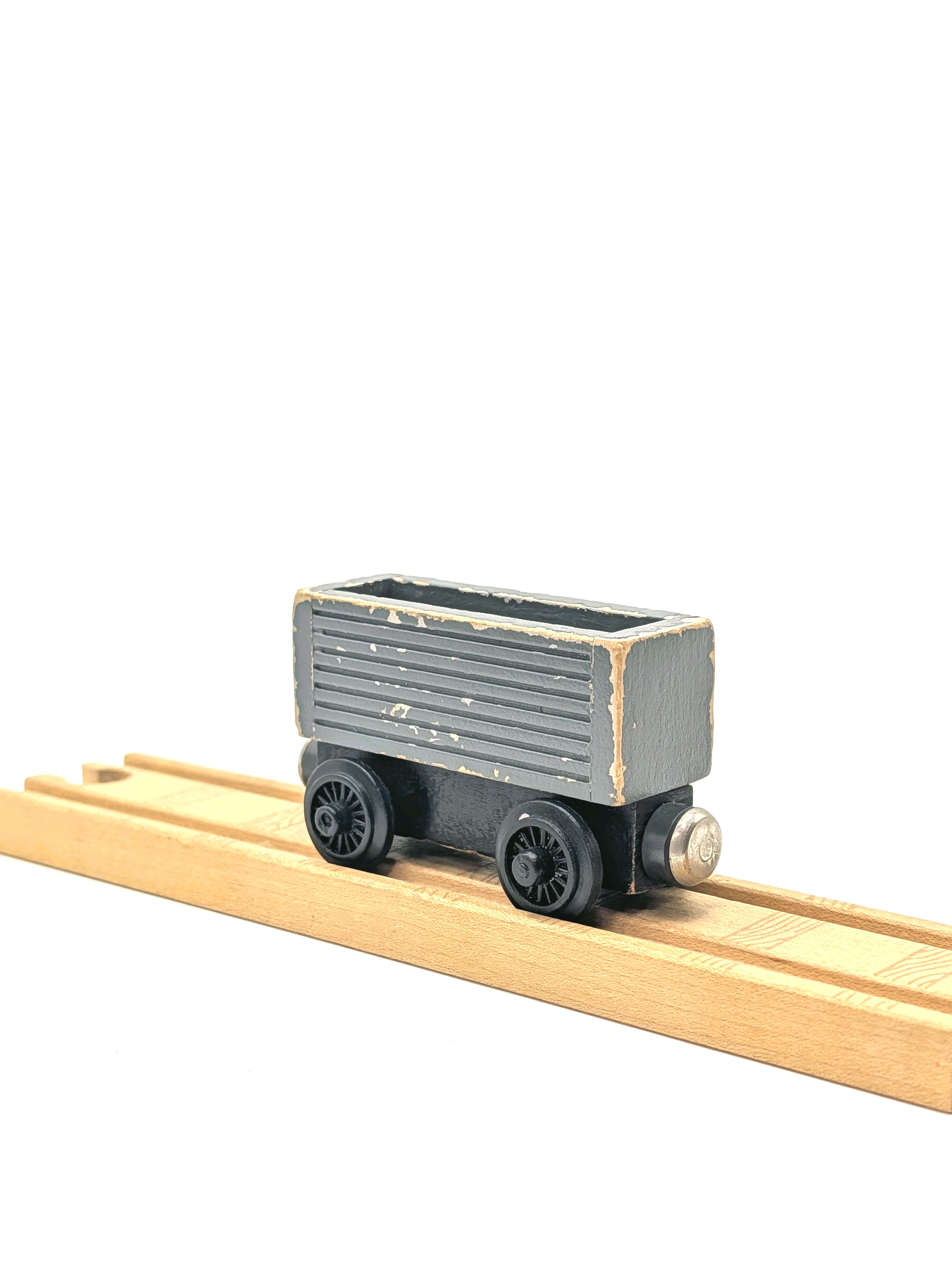 Troublesome Truck (Flat Magnets)