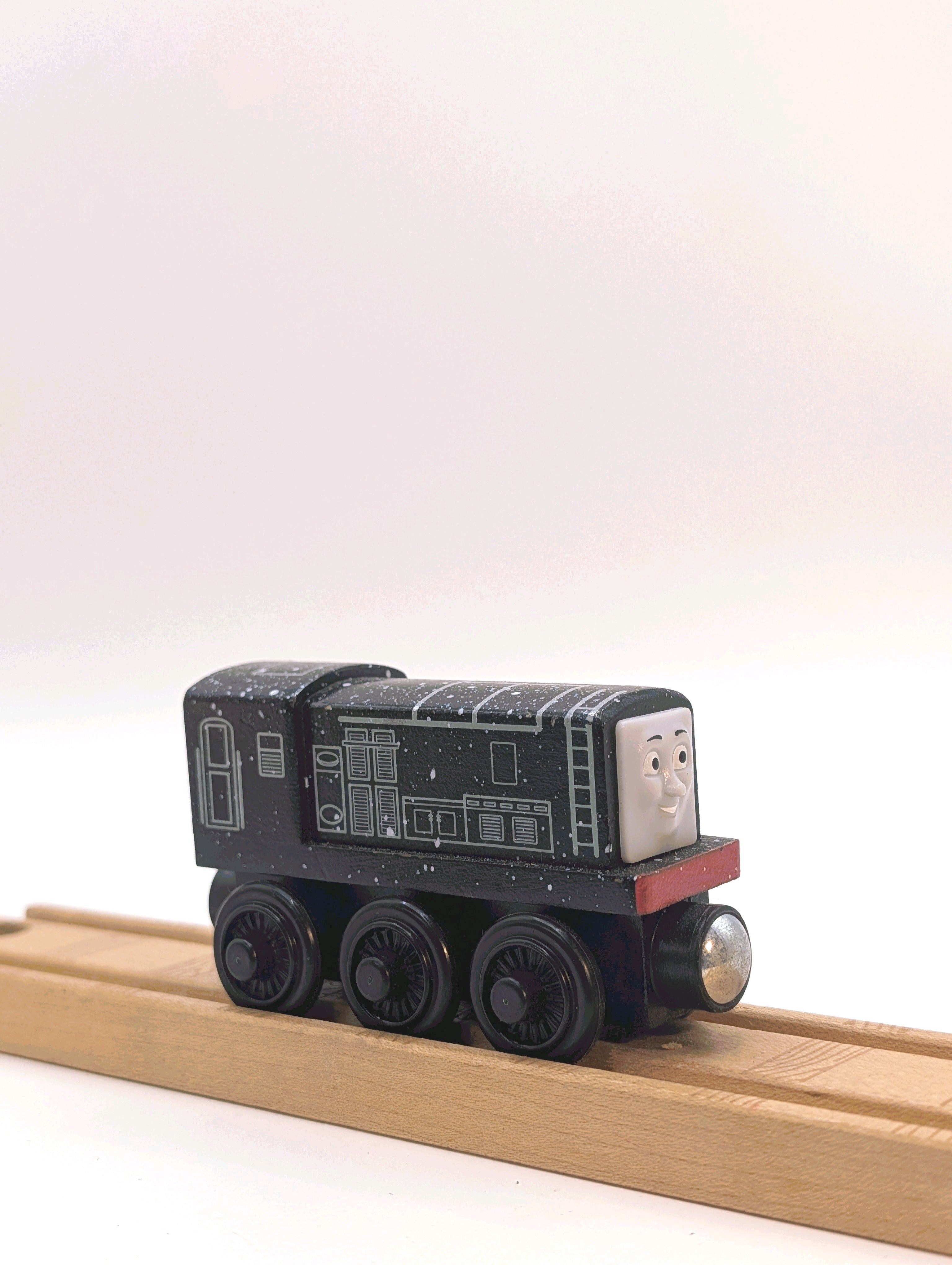 Snowstorm Diesel - DHL42
