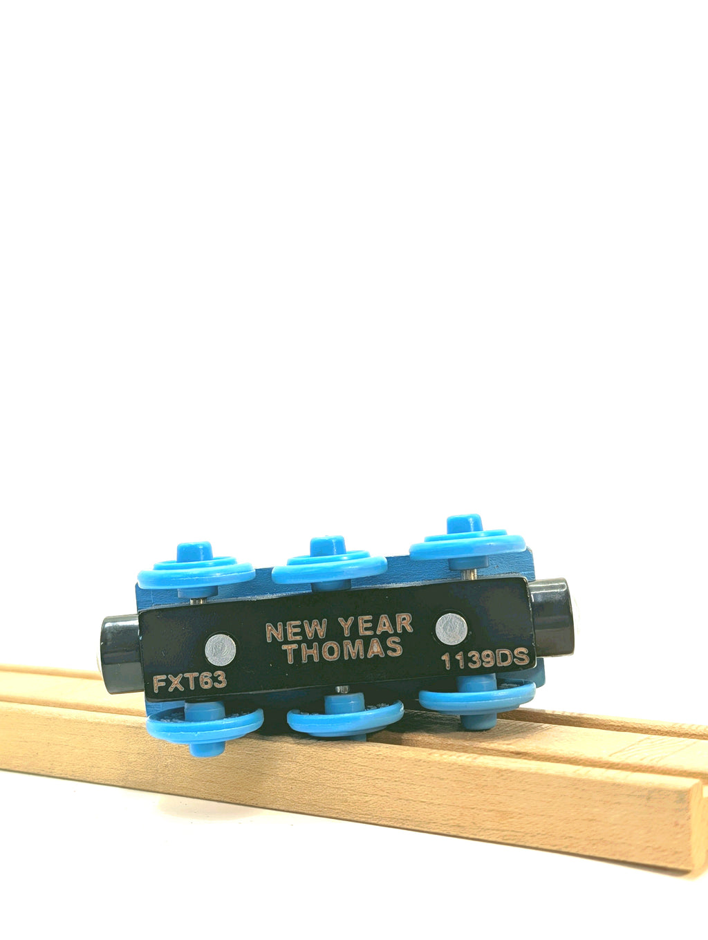 New Year Thomas - FXT63