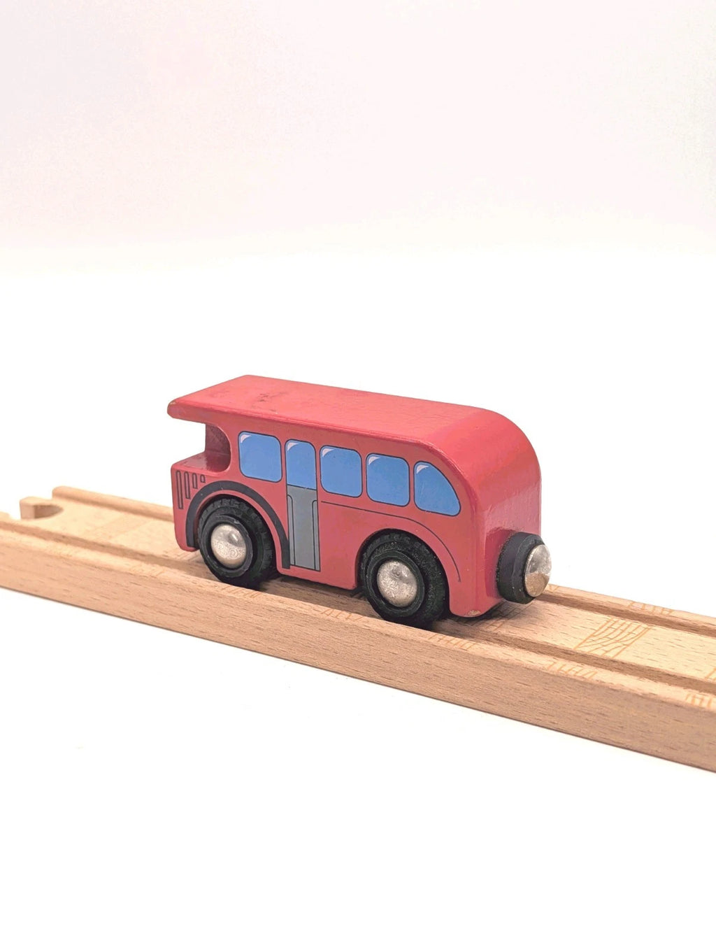 Bertie Bus - Brio