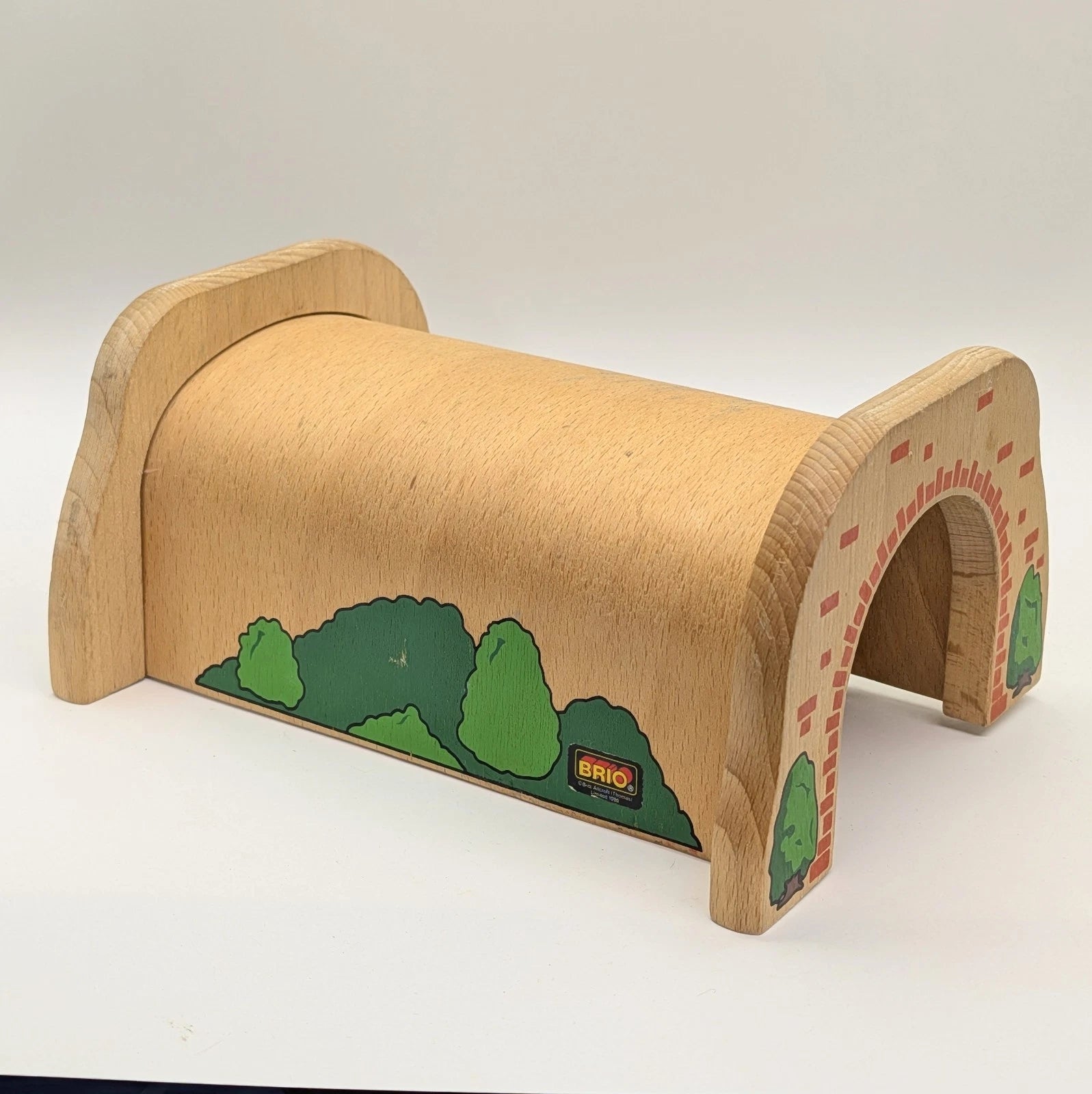 Henry's Tunnel - Brio